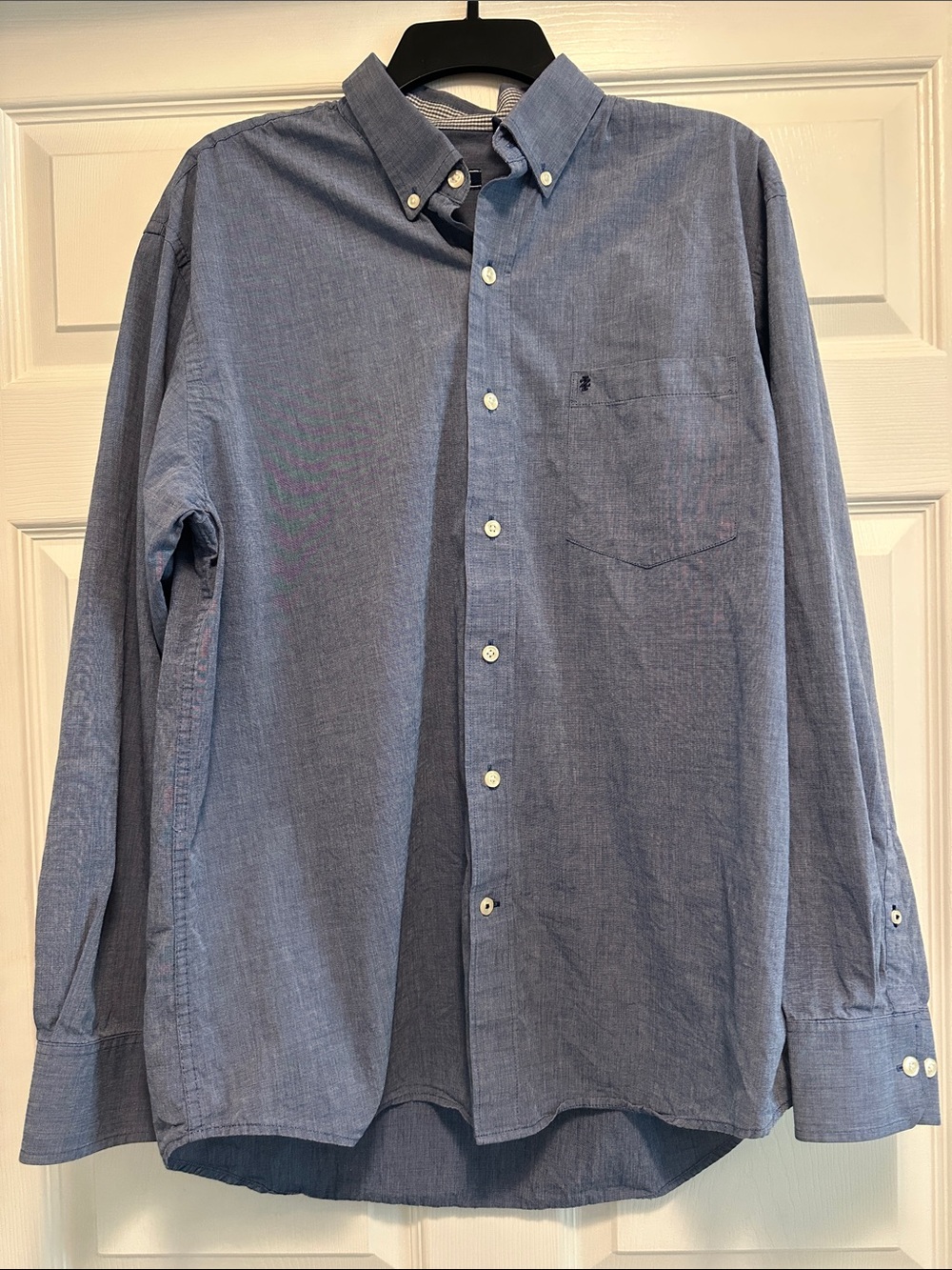 Izod Blue Button-Down Oxford Style Wall Accent